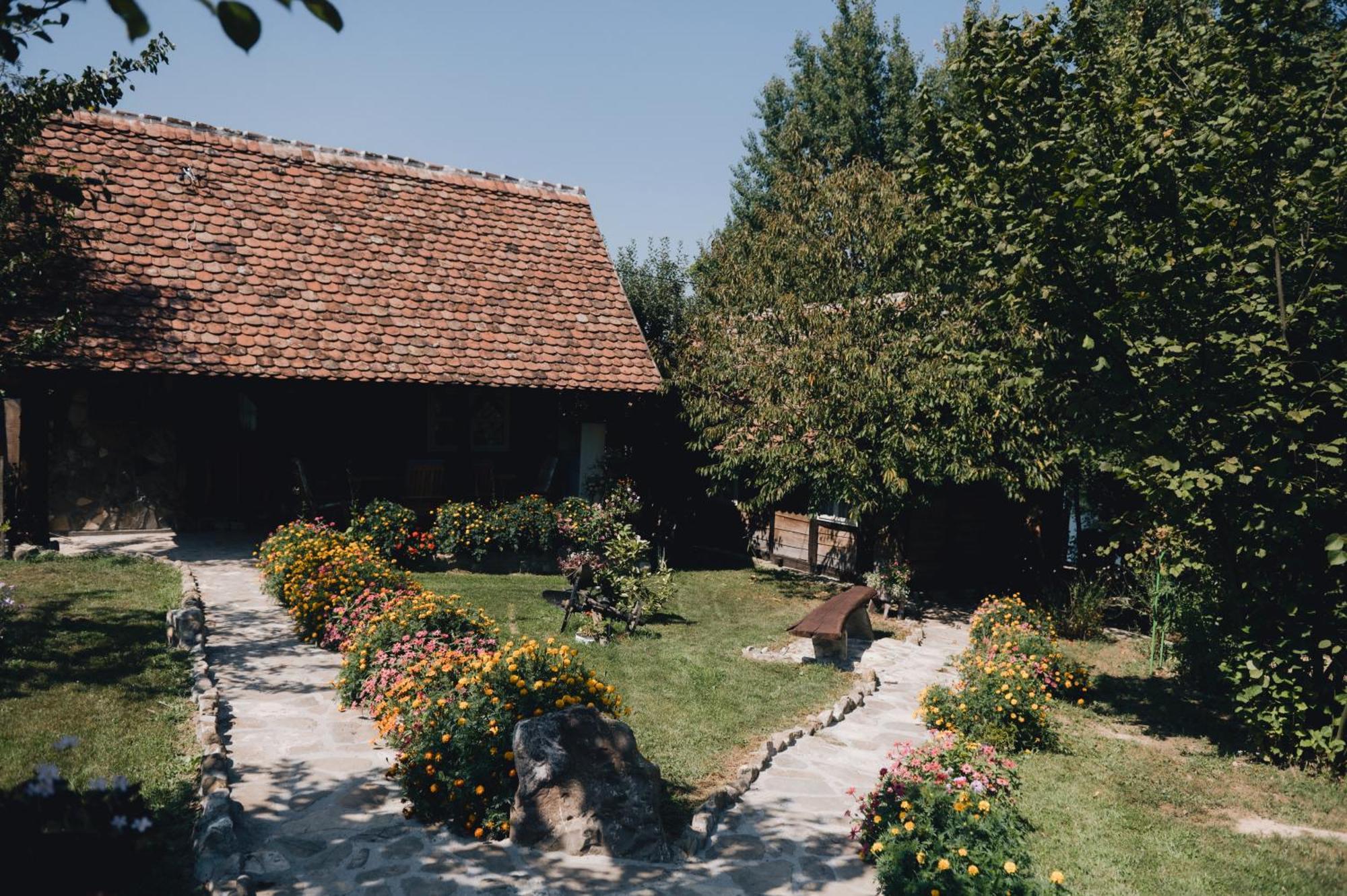 Magaze De Luxe Villa Gradacac Bagian luar foto