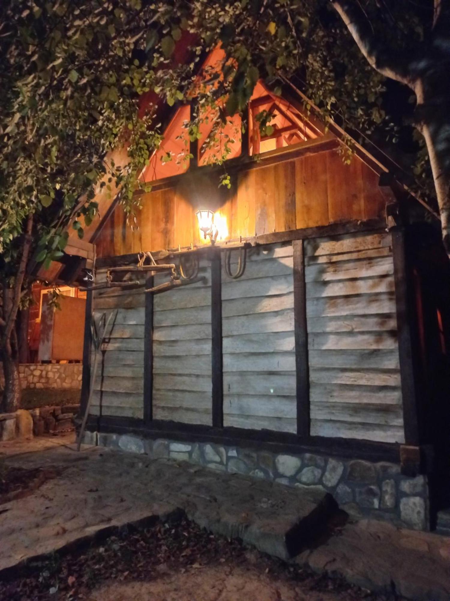 Magaze De Luxe Villa Gradacac Bagian luar foto